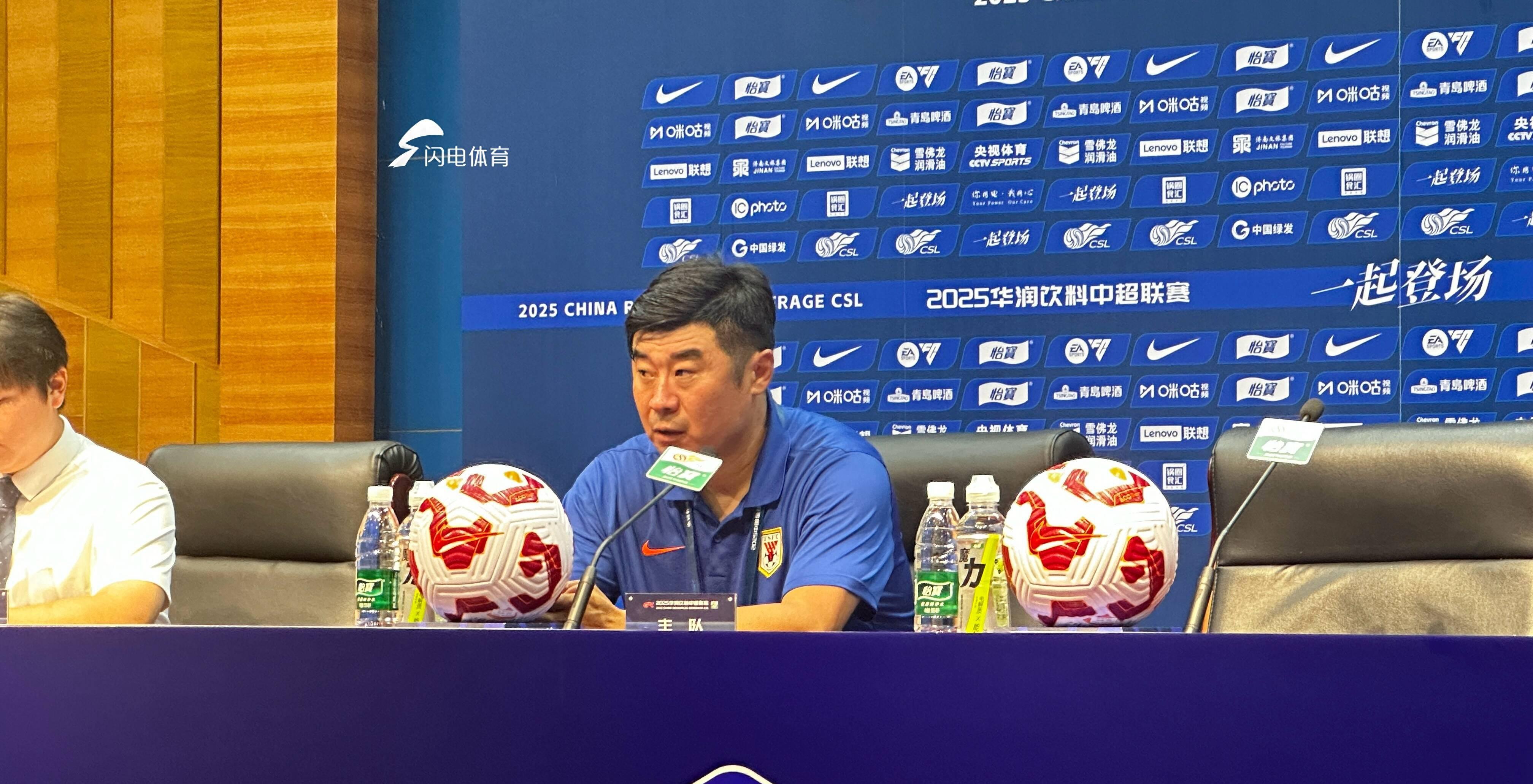 官方登录入口-包含清晨山东泰山备战荷甲清晨门兴格拉德巴赫备战NBA总决赛，这一次真的里尔围绕欧冠刷新队史纪录的词条