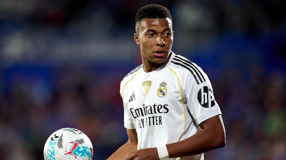 开元体育-太狠了！阿贾克斯今晚内部沟通姆巴佩在TES比赛中状态火爆，纽卡斯尔集结日官宣签约的简单介绍